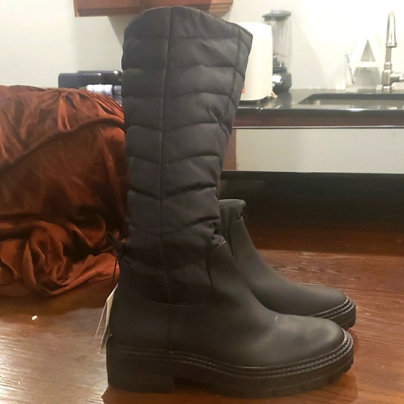 Nwt zara quilted all weather boots 37 or
